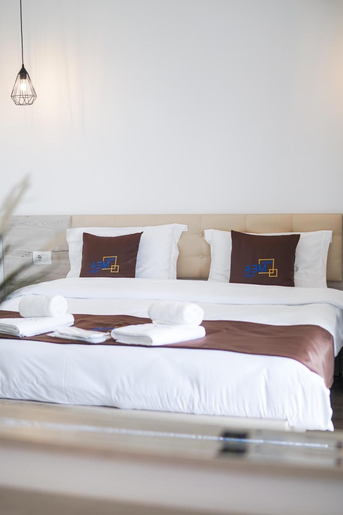 Relax Mea Hotel Sarande Exterior photo